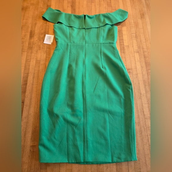 Chic Versatile Off-Shoulder Vibrant Green Cocktail Dress Size M - Picture 8 of 11